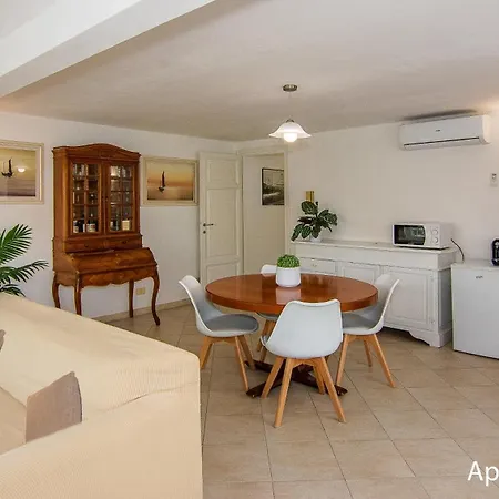 Amamare Apartments Viareggio Room photo